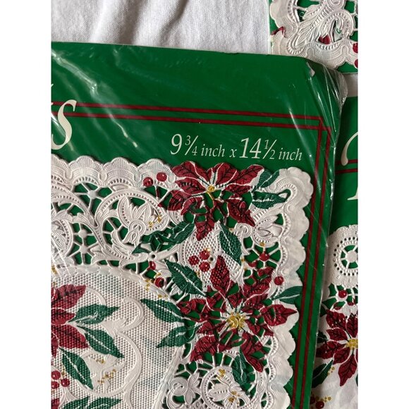 Royal Lace Poinsettia Lace Placemats & Doilies Sets - Picture 8 of 12